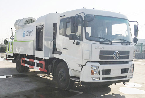 國(guó)六東風(fēng)天錦80米多功能抑塵車