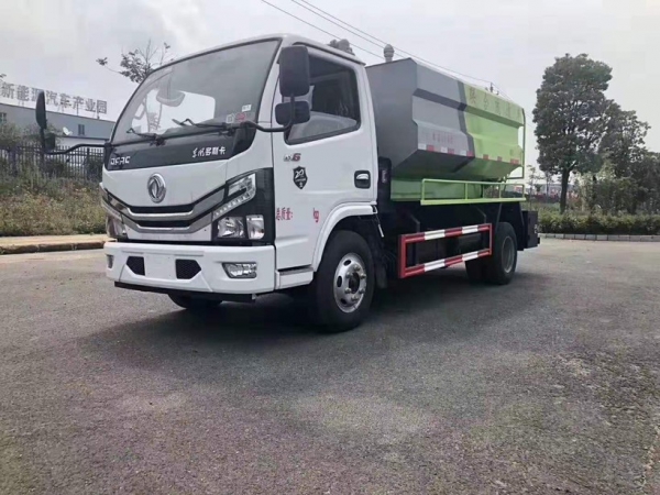 東風(fēng)國(guó)六多利卡D6清洗吸污車