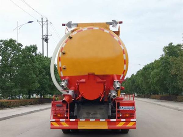 東風(fēng)后雙橋22方清洗吸污車(chē)